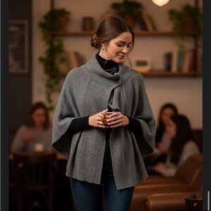 Chunky Knit Gray Poncho Cape Ruana Sweater Shawl Wrap Outerwear S